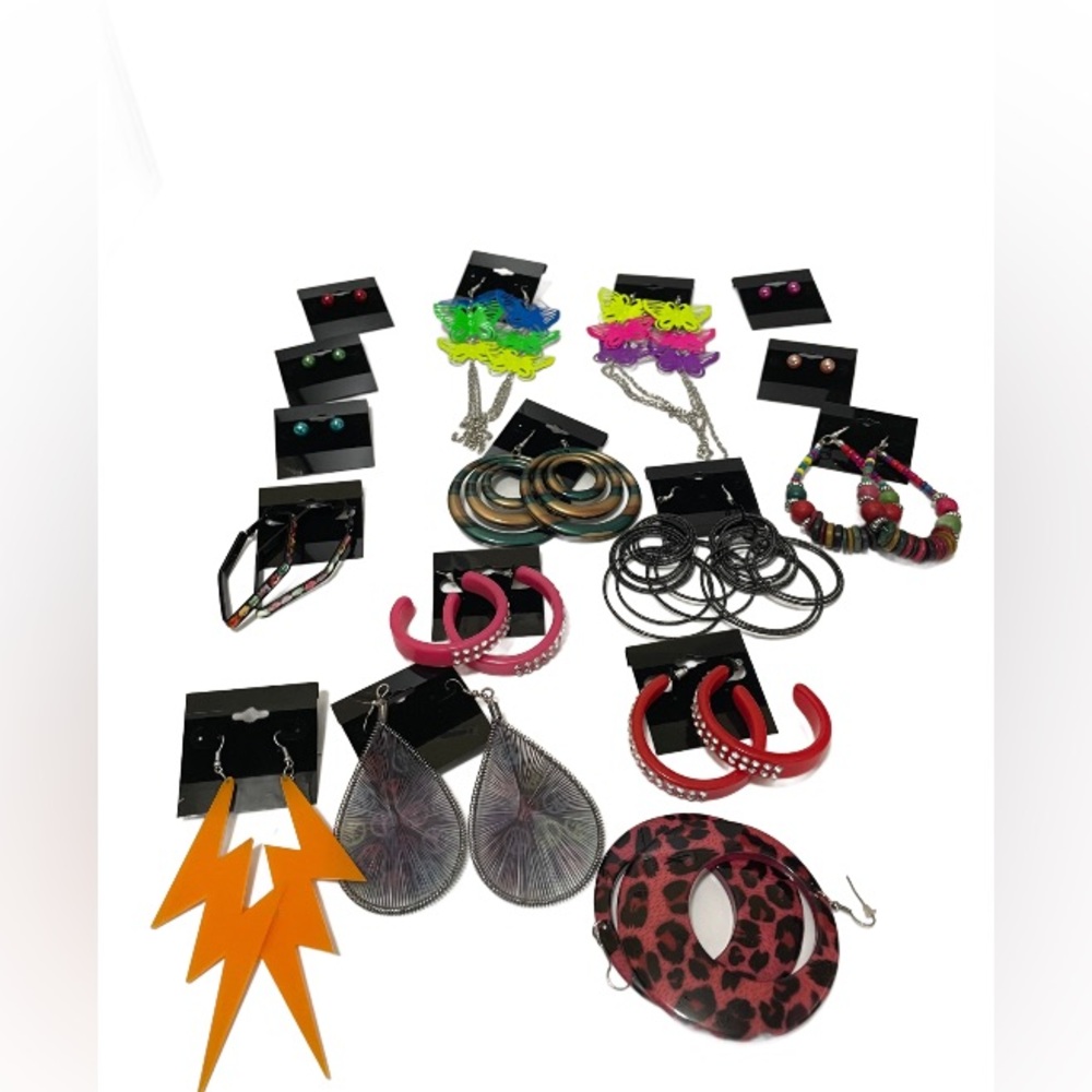 15 Colorful Earrings